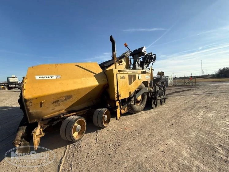 Used Caterpillar Paver